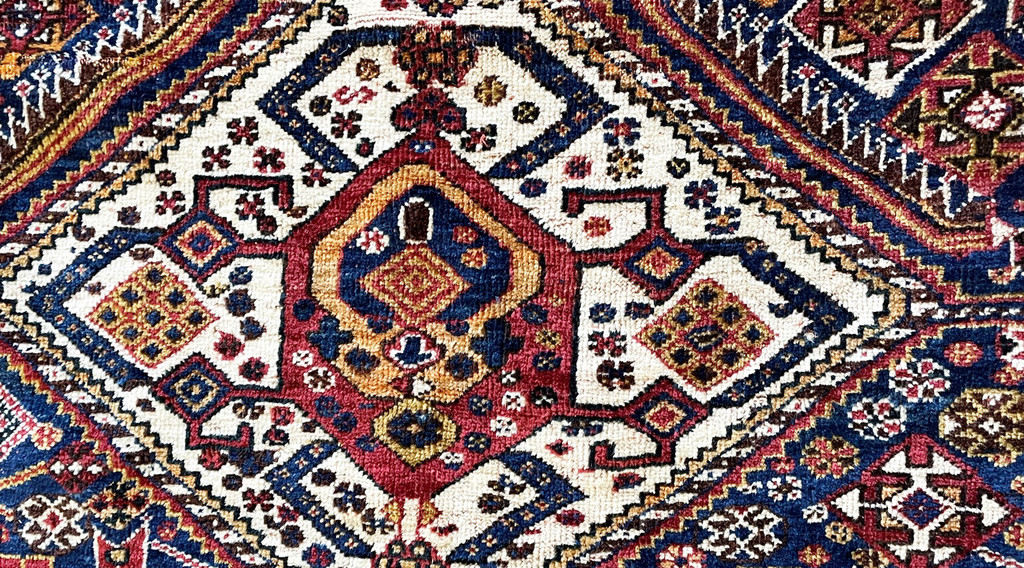 Antique Qashqai/ Shiraz Rug | Eli Peer Oriental Rugs